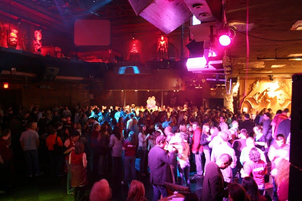 A room-wide view of the Maroon Effect gathering at Webster Hall